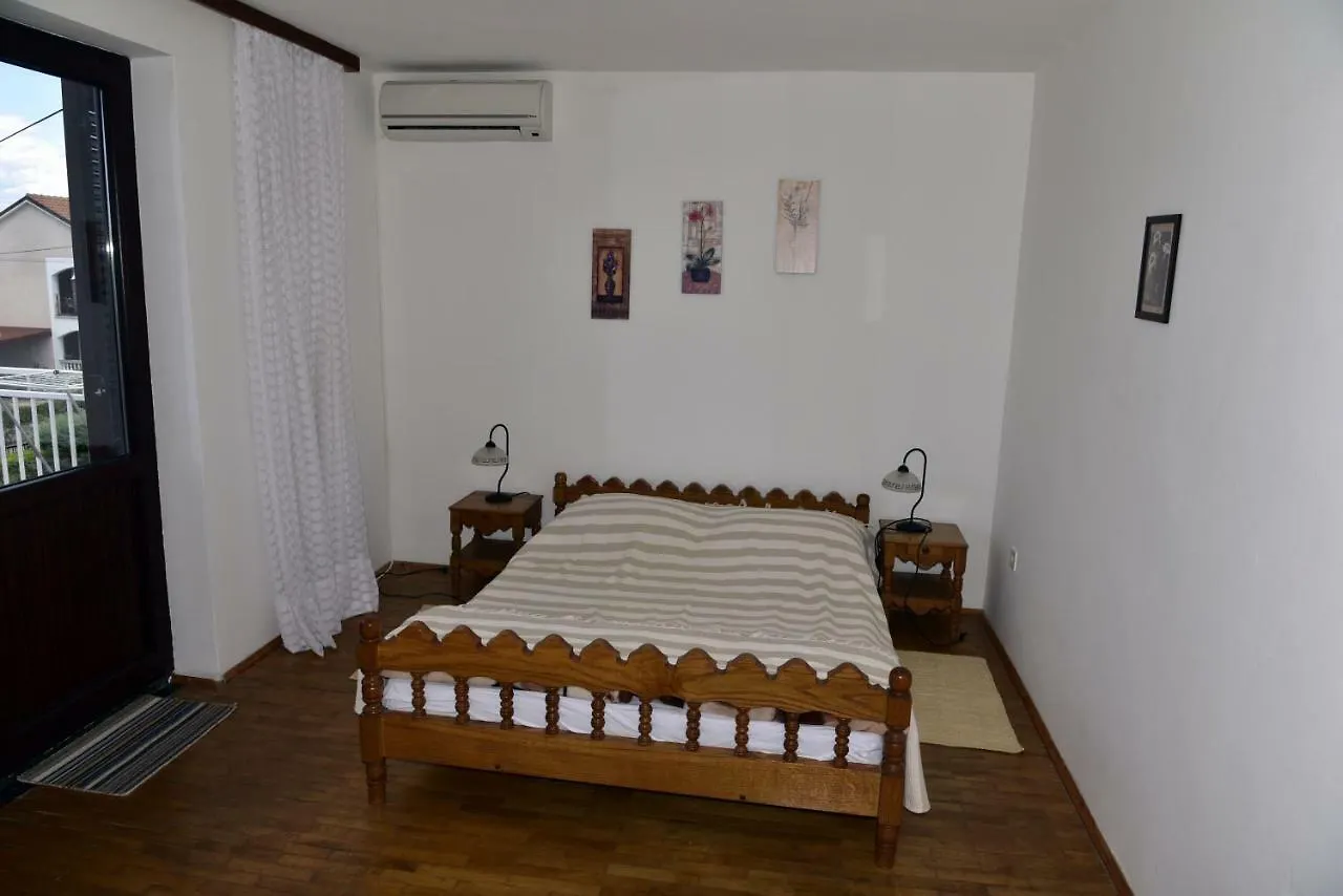 Apartment Palm Tree Malinska